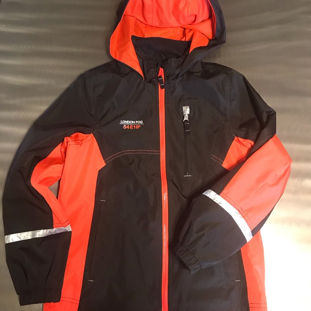 Boy’s Spring Jacket, Pant & Short Matching Set - Picture 2 of 6